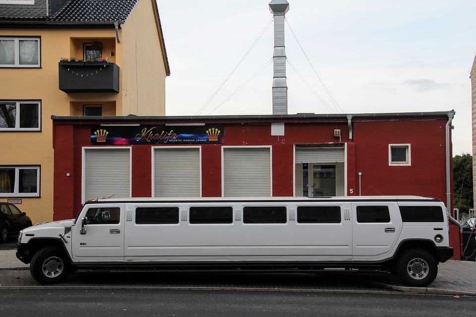 limousine vehicle